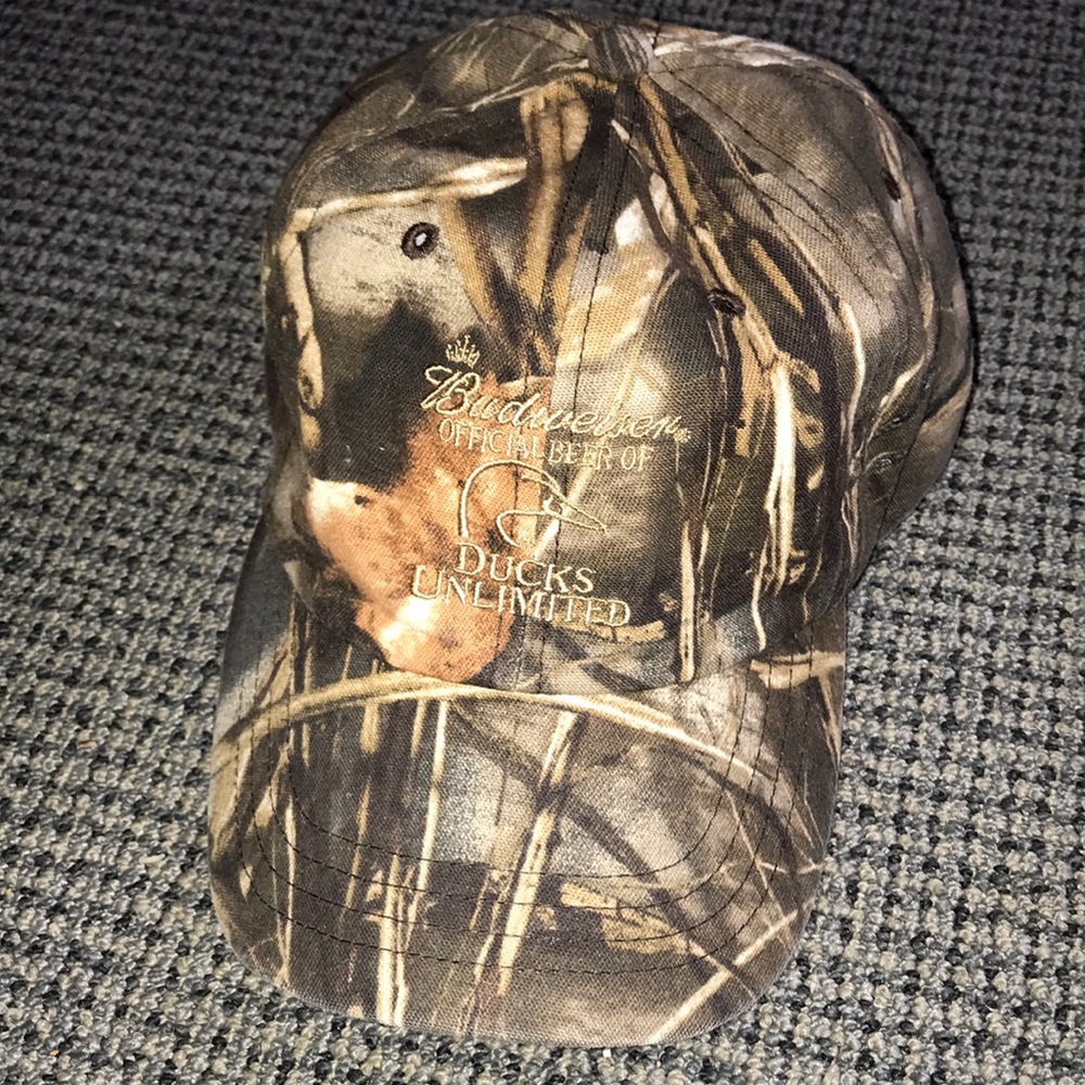 Ducks Unlimited Budweiser Camo Baseball Cap Insulated Quilted Hunting Hat Mens